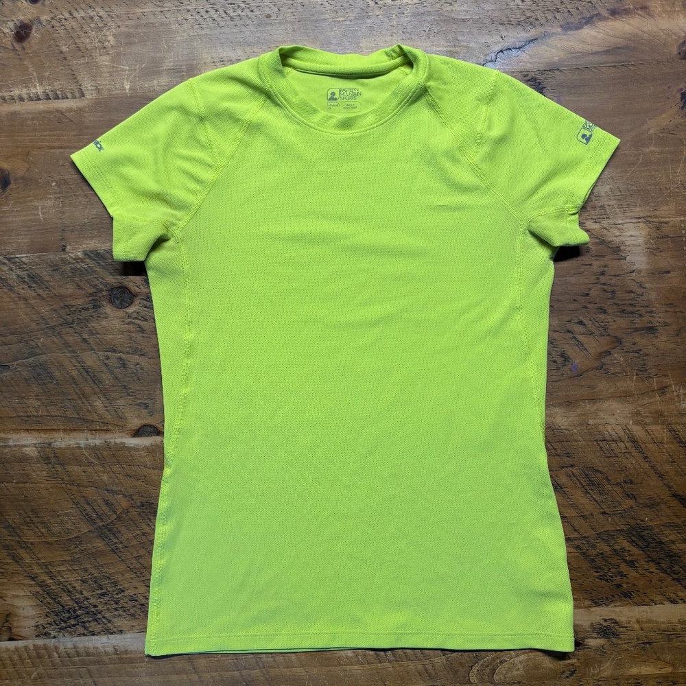 Eastern Moutain Sports Women's Tech Wick Shirt